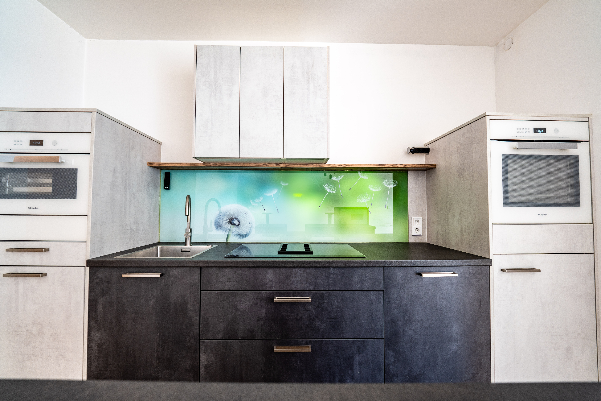 R7403994 - © FOTO LUKArt